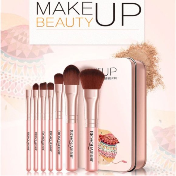 Other - Professional Makeup Brushes Set With Case